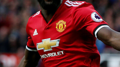 Dev maçta kazanan Manchester United