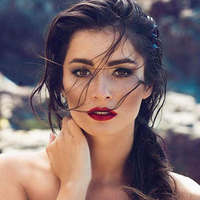 "Çok özel fotoğraflarım ve bunları paylaşmaktan hiç çekinmiyorum"