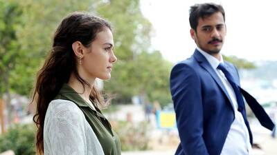 Tutsak dizisi oyuncuları kimler?