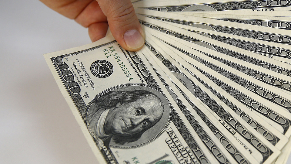 Dolar 3.50 TL'nin üzerini gördü