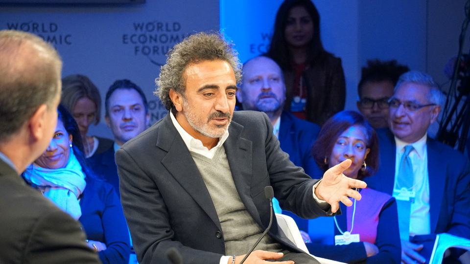 Yaşayan en büyük 100 iş dehası arasına girdi