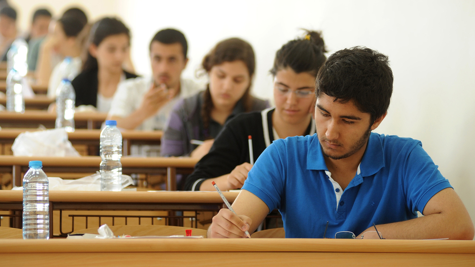 Yılda birkaç üniversite sınavı mı geliyor?