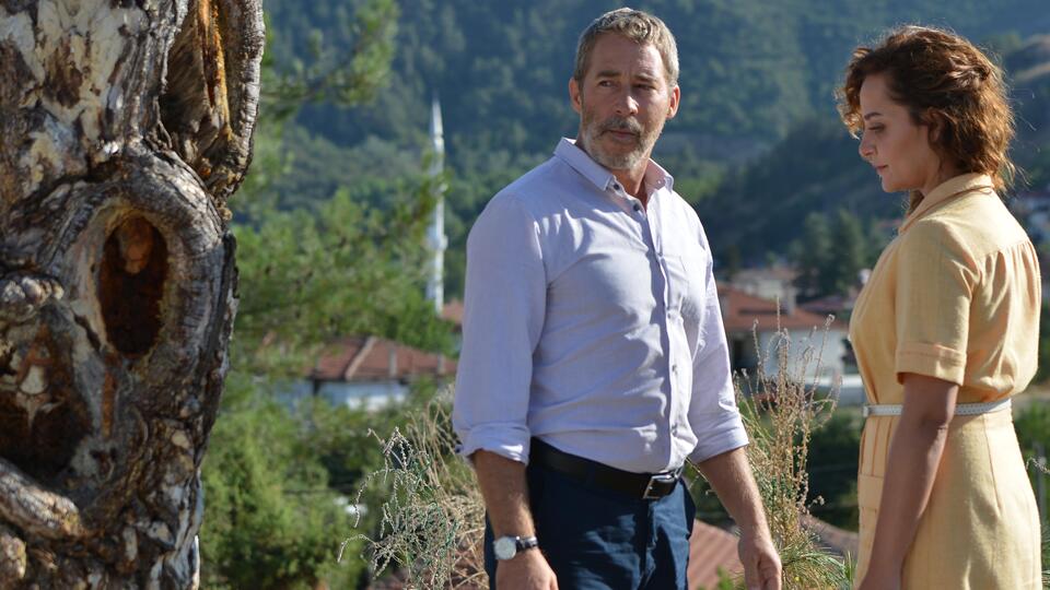 Yalaza oyuncuları kimler?