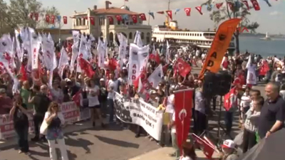 Kadıköy'de "Atatürksüz Eğitime Hayır" mitingi