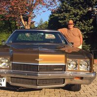 Rasim Öztekin'in klasik araba tutkusu