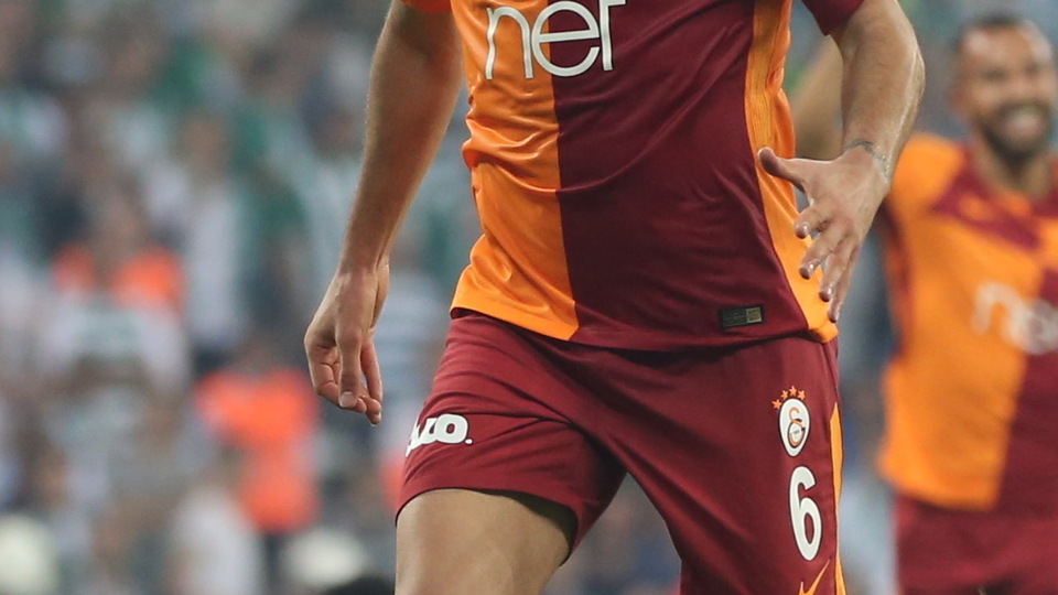 Tolga, Neymar'ı da geçti!