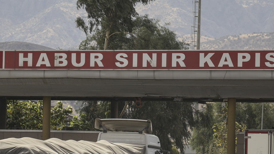 Bakan Tüfenkci: Habur Sınır Kapısı şu an açık, ileriki zamanda kapatılması gündemde