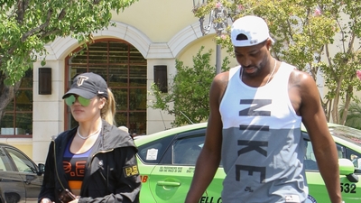 Khloe Kardashian hamile!