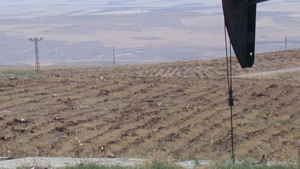 ABD'nin ticari ham petrol stokları azaldı