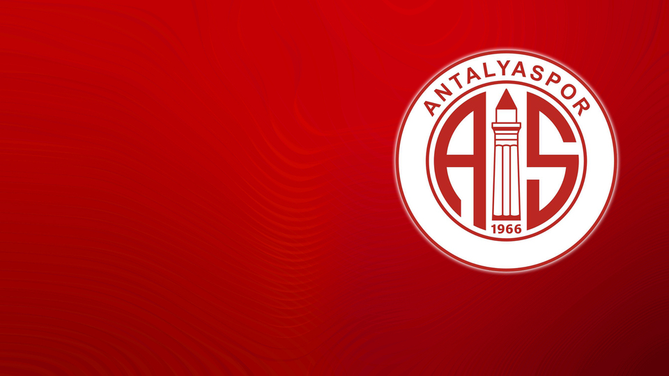 Antalyaspor dünyaca ünlü ismi açıkladı