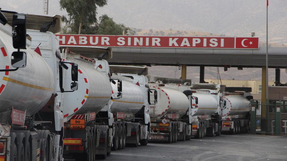 Sınırda 'kapı' savaşı
