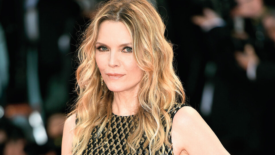 Michelle Pfeiffer'dan "Anne!"ye özel!