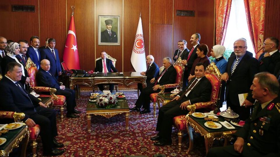 Kılıçdaroğlu: Meclis Başkanı aradı özür diledi