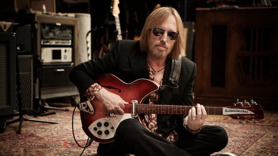 Rock yıldızı Tom Petty hayatını kaybetti