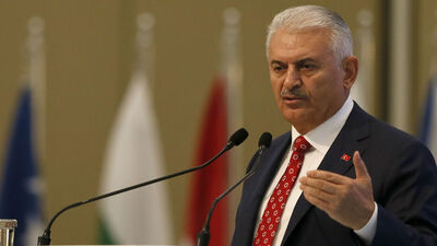 Başbakan: Her sınıfta yazılı sınav olacak