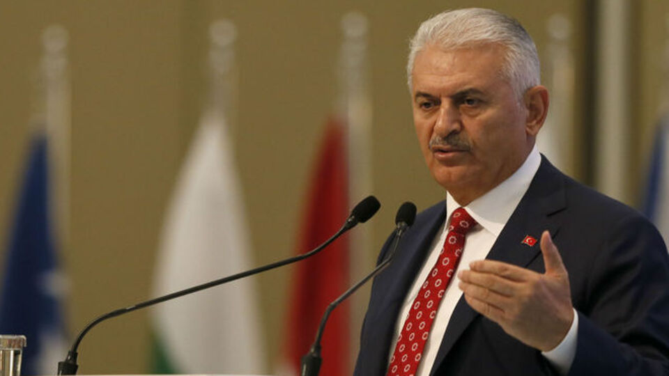 Başbakan: Her sınıfta yazılı sınav olacak