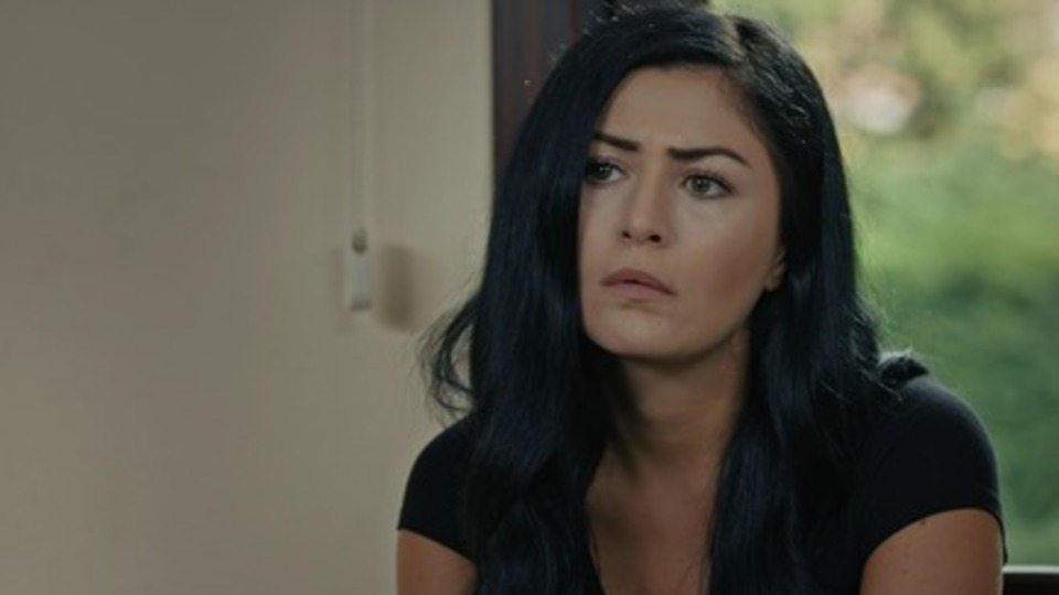 "Hemen ülkeyi terk etmeniz lazım!"