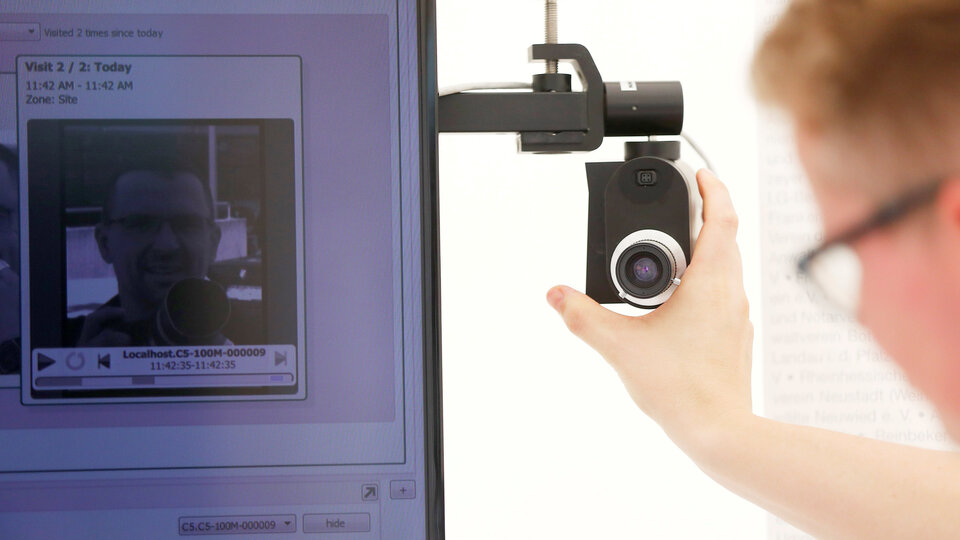 Facebook'un korkutan özelliği geri dönüyor