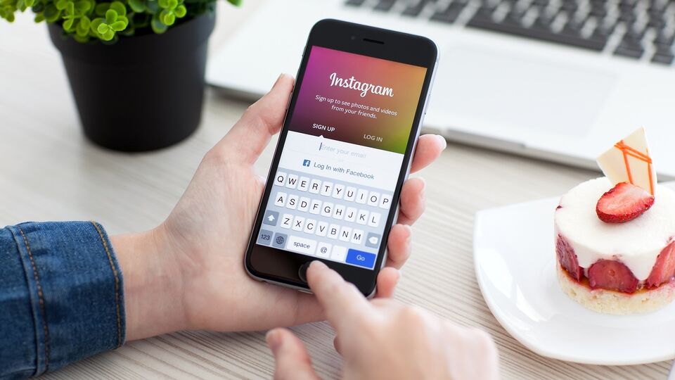 Instagram'a anket özelliği geldi! Nasıl yapılıyor?