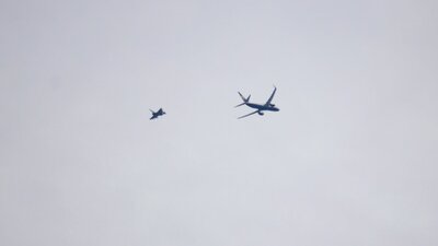 İngiltere semalarında panik yaratan görüntü!