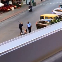 Sokak ortasında dehşet! 2 polis açığa alındı!