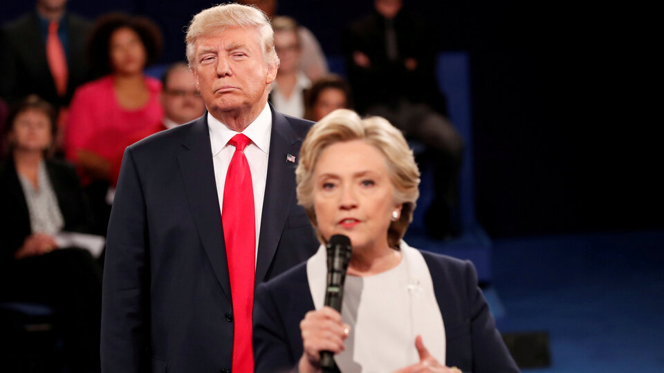 Hillary Clinton: 'Trump, ABD'nin bölünmesine yardımcı oluyor'