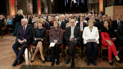 Almanya, Doğu ve Batı Almanya'nın birleşmesini kutladı