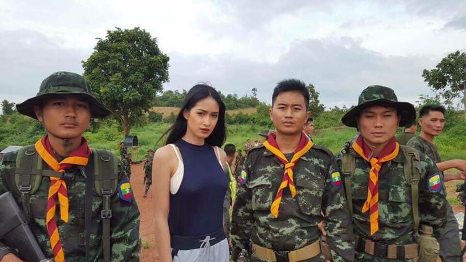 Arakan videosu paylaştı, güzellik tacı alındı!