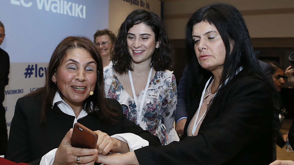 LC Waikiki'den görme engelliler için özel uygulama