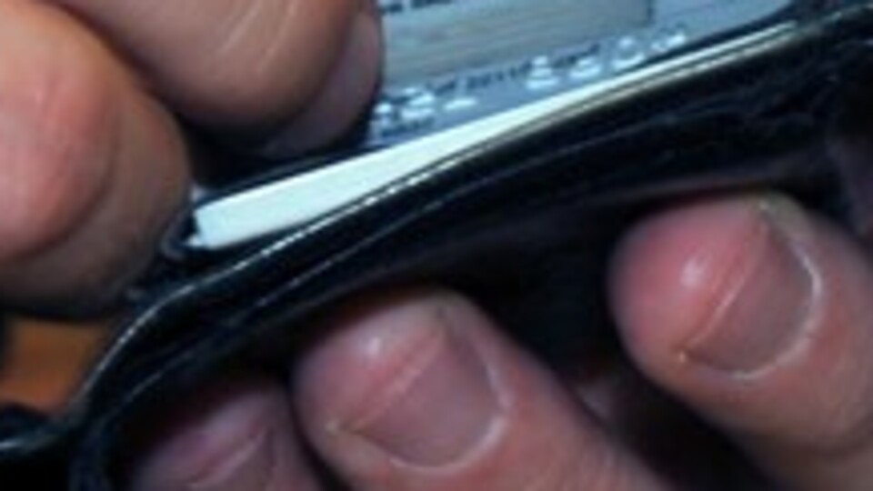 Kredi kartı borcunda takibe alınanların sayısı azaldı