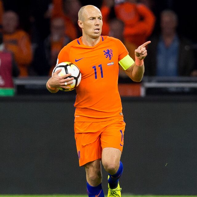 Hollanda kazandı ama elendi!