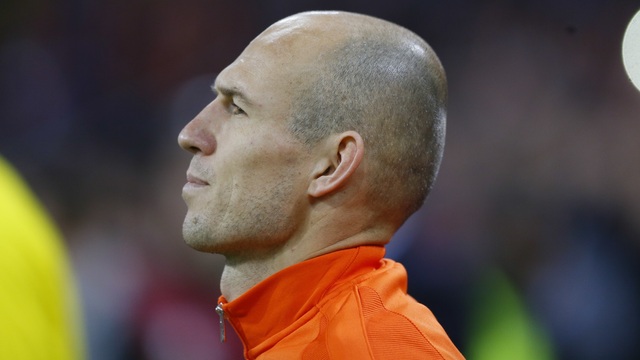 Arjen Robben veda etti!
