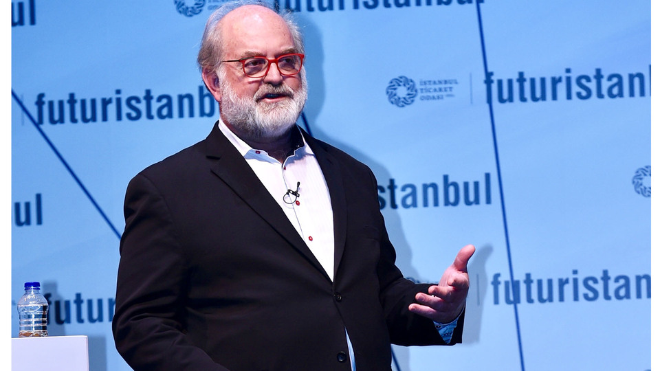 İstanbul'da 50 bin drone uçacak