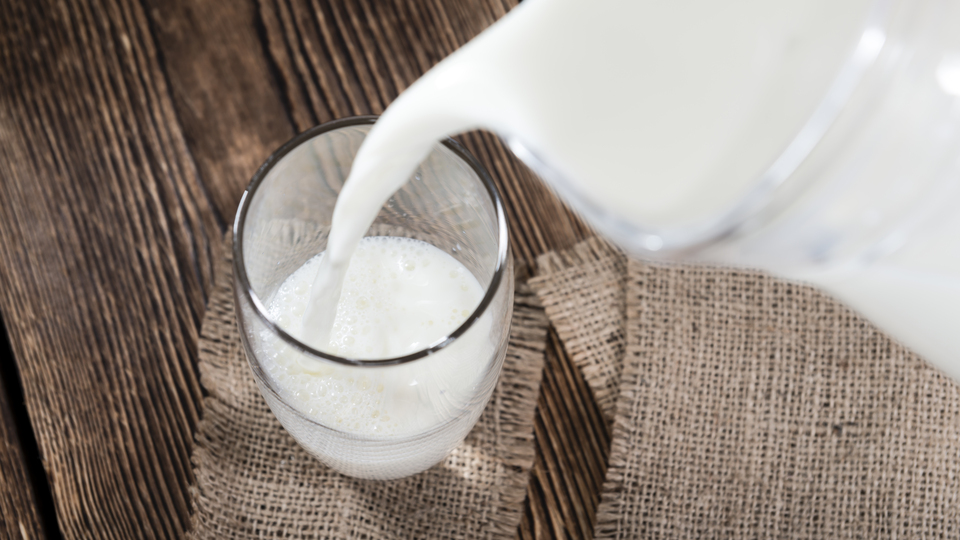 Uzmanlar uyarıyor! Spordan sonra en az 500 ml. süt içilmeli