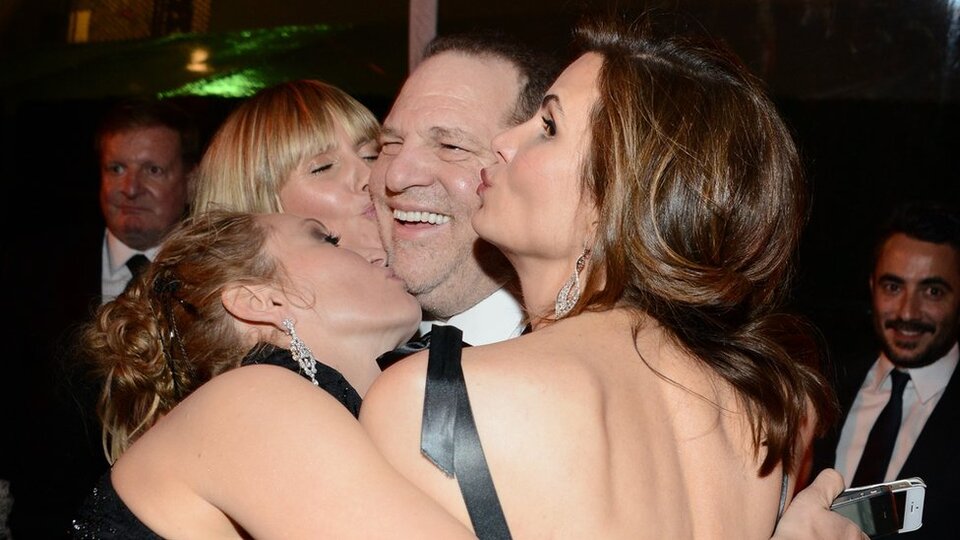 Cinsel tacizle suçlanan ünlü yapımcı Harvey Weinstein hakkında ABD ve İngiltere'de soruşturma açıldı