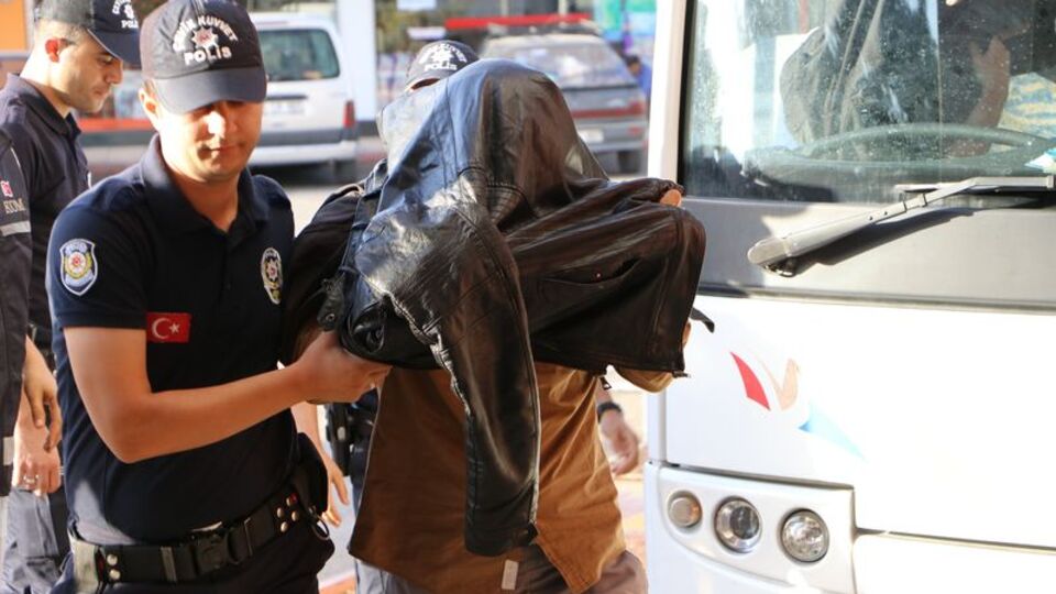 FETÖ operasyonlarında 13 Ekim günlüğü