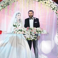 Ünlü ismin kızı evlendi! Kilo kilo altın taktılar