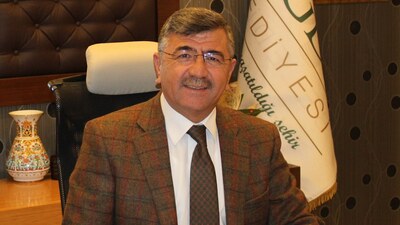Niğde Belediye Başkanı Faruk Akdoğan görevinden istifa etti