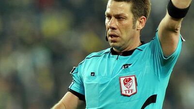 Derbide Cüneyt Çakır'ı istemediler!