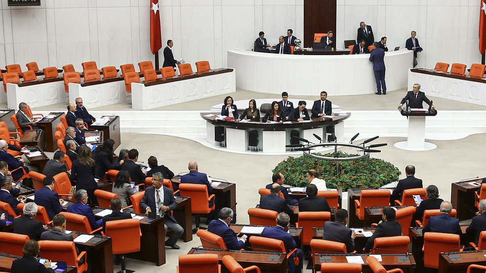 Müftülere nikah yetkisi veren düzenleme TBMM'de kabul edildi