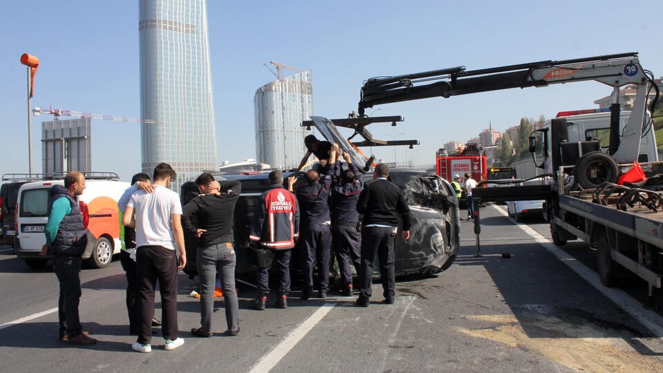 TEM'de kaza! Trafik durma noktasına geldi