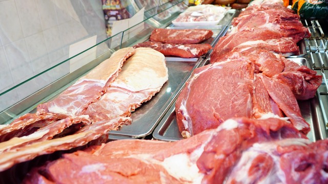 ESK marketlerle kasaplara "ithal kuzu ve koyun eti" satacak