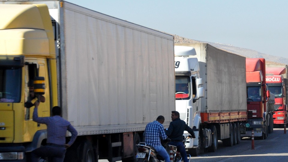 TIR kuyruğu 5 kilometreyi buldu