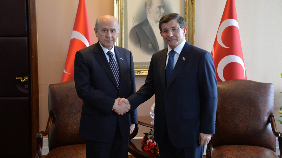 Tartışmanın odağı 2015 koalisyon görüşmelerine kaydı!