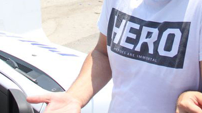 "Hero" tişörtü için 5 yıla kadar hapis istemi