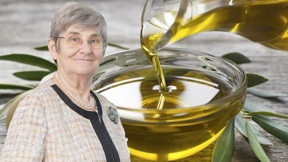 "Sayın vekilim kahvaltısız gelmiş, halbuki sabah bir fincan zeytinyağı içseydi..."