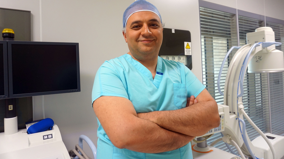 Türk doktor 26 ameliyatıyla tıp literatürüne girdi