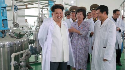 Harvard: Kim Jong-un 'ölümcül çiçek ve veba hastalığı' üretiyor!