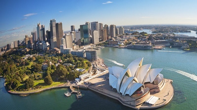 Çinliler durmaksızın alıyor