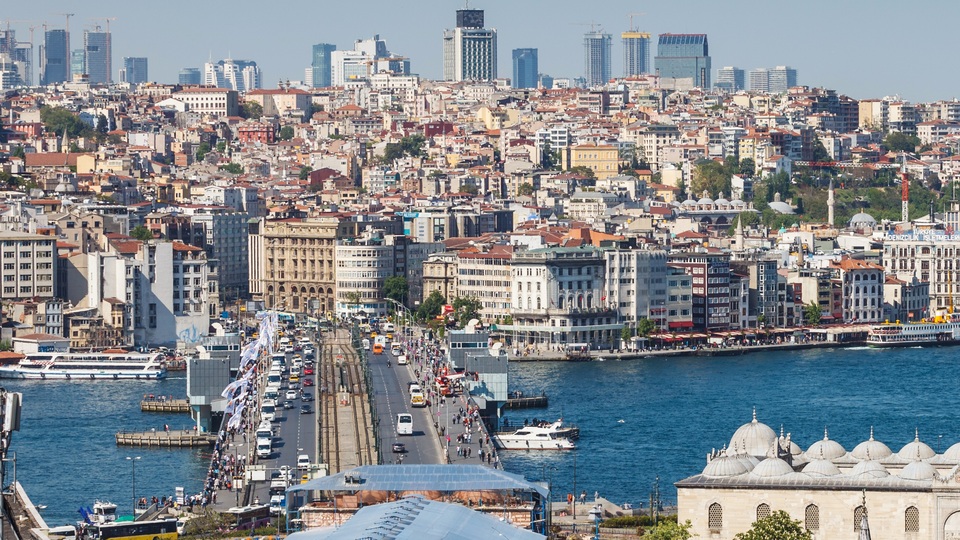 Fiyatlar yarı yarıya düştü